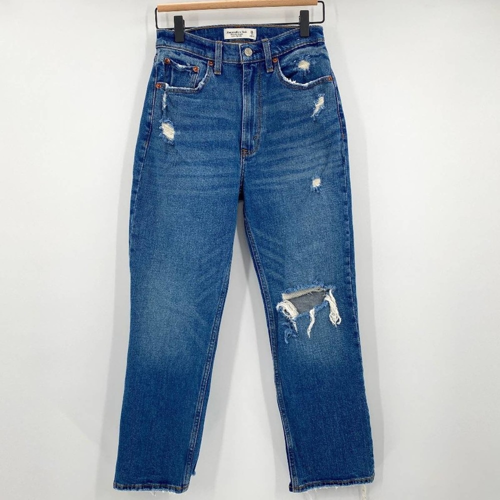 35 Abercrombie & Fitch The Ankle Straight Ultra High Rise Curve Love